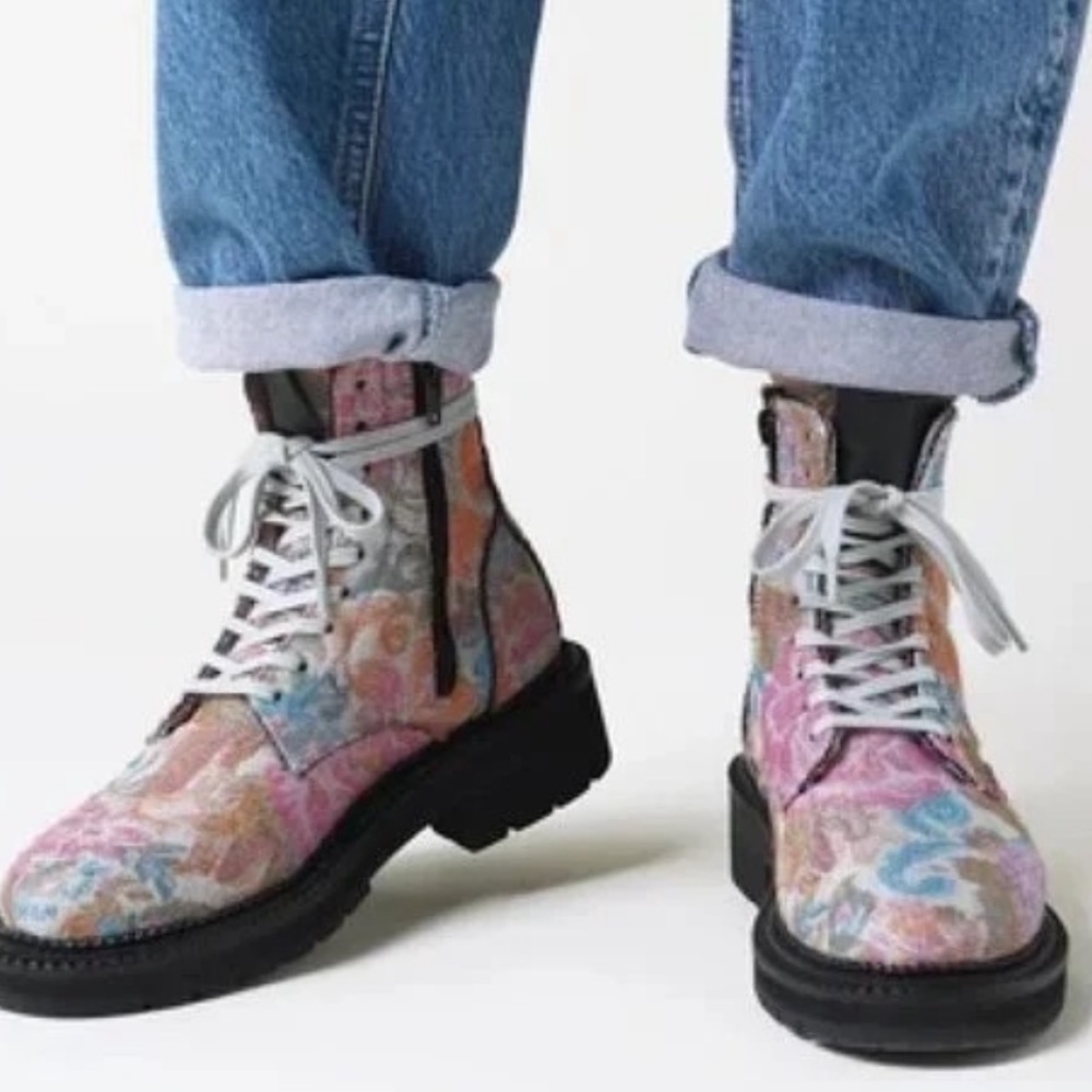 Gorgeous New Charlotte Stone combat boots woven floral fabric sold out size 8